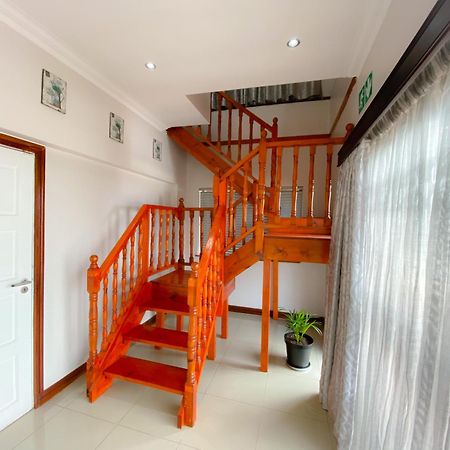 The Meritus Guest House Westville Exterior photo